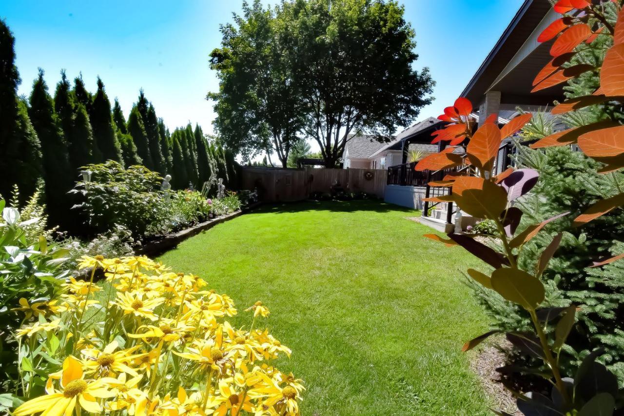 Graystone Bed & Breakfast Niagara-on-the-Lake Buitenkant foto