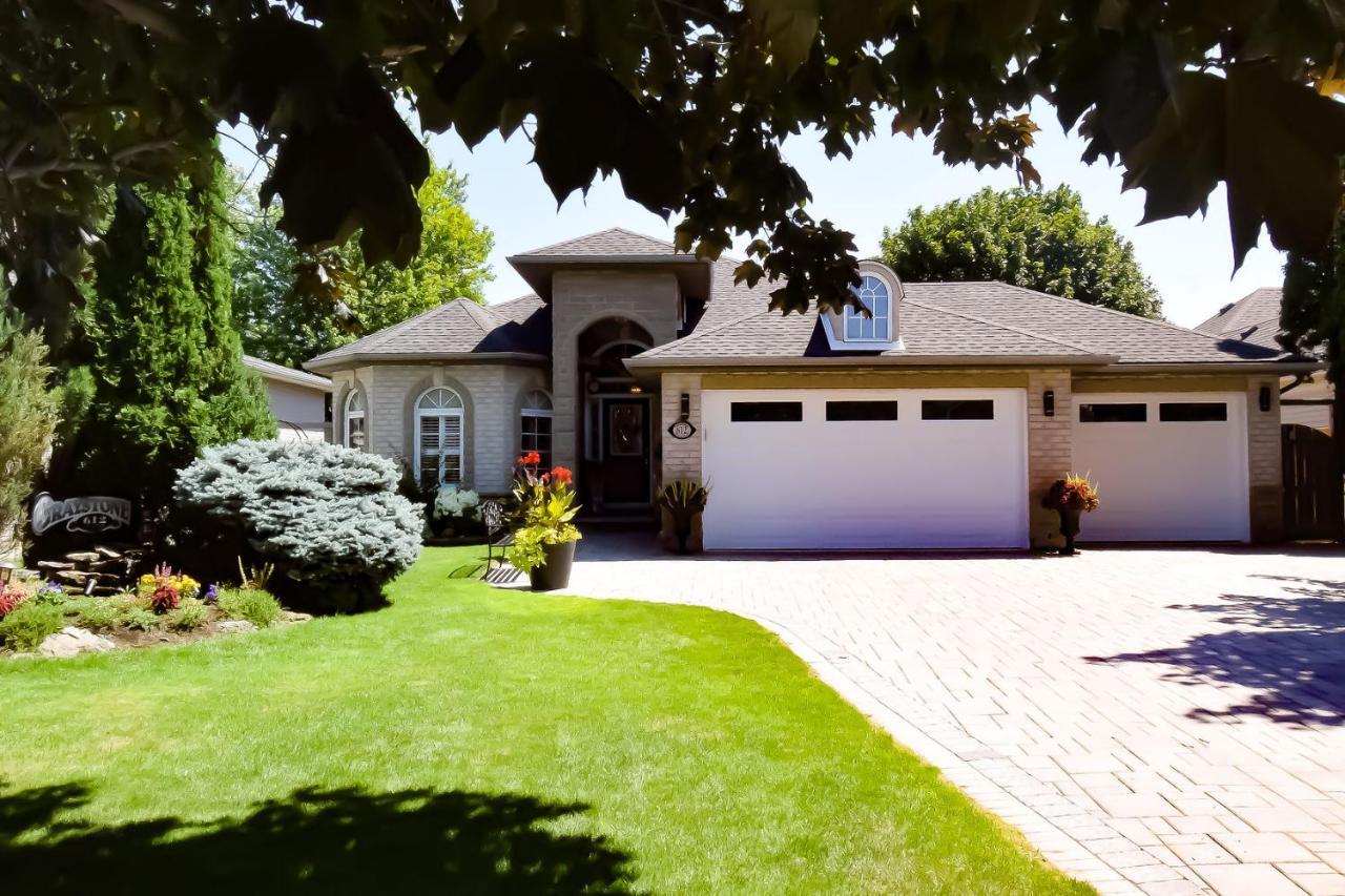 Graystone Bed & Breakfast Niagara-on-the-Lake Buitenkant foto